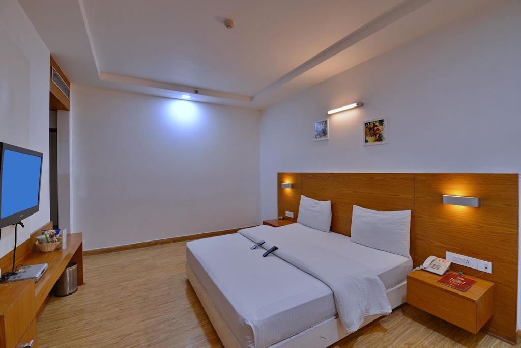 Jassons Sheesh Mahal Hotell Murthal Eksteriør bilde
